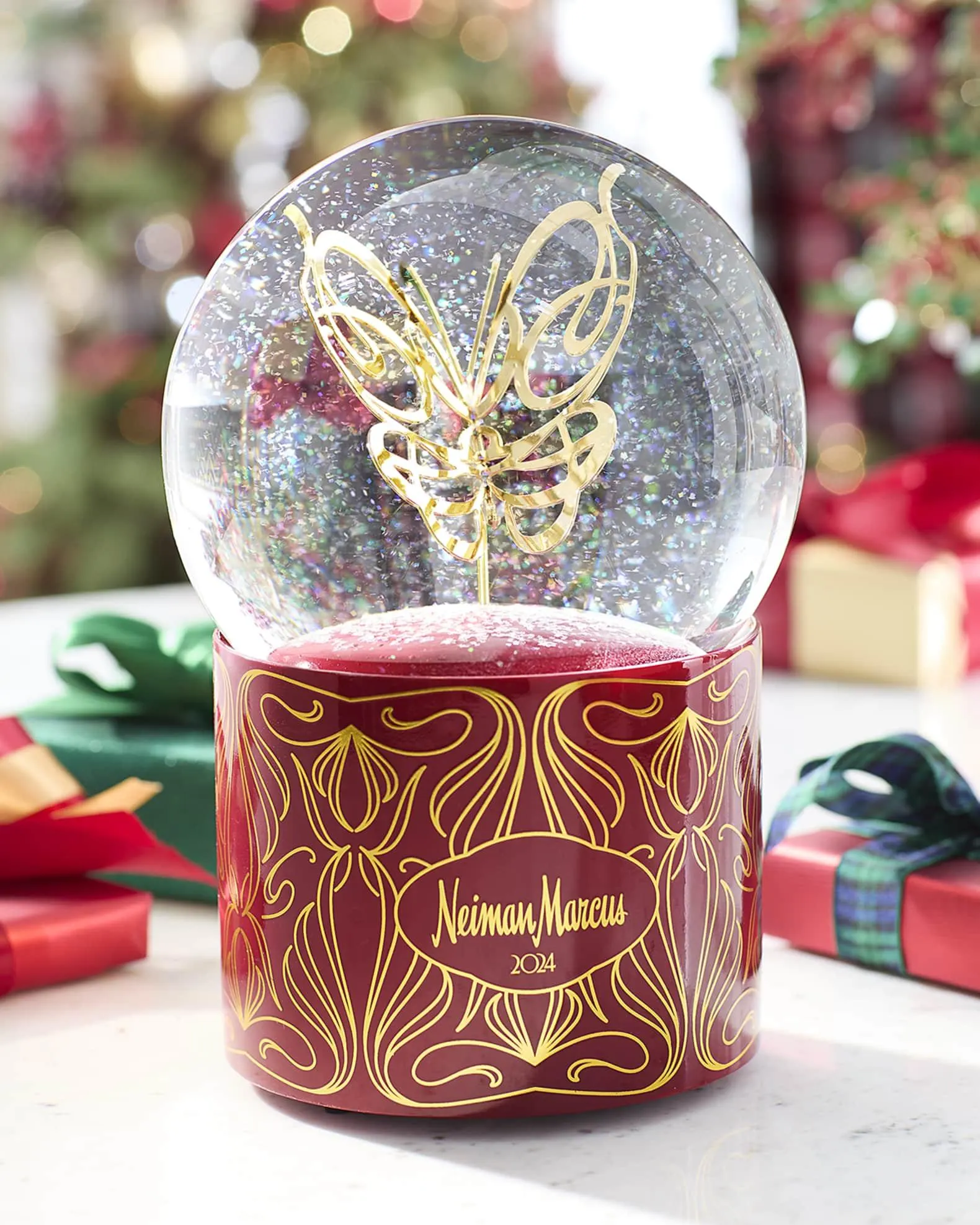 Christmas Art Butterfly Snowglobe 2024