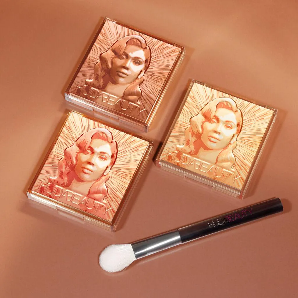 Glow Highlighter Brush