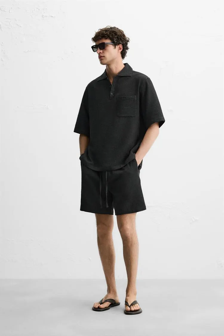 CHECKERED TEXTURED SHORTS