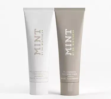 MINT Hollywood Smile Daily Essentials Toothpaste Set