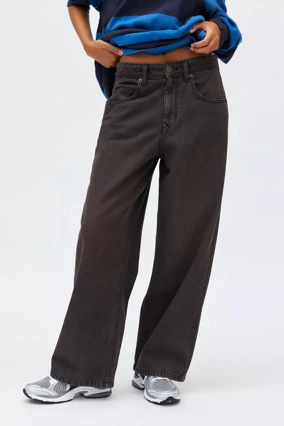 BDG Jaya Baggy Low-Rise Boyfriend Jean