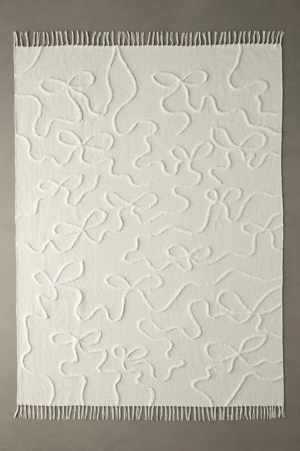 Wild Bows Hilo Tufted Rug