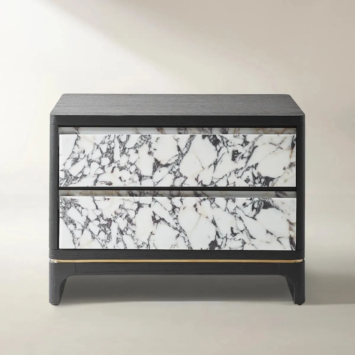 / Vanta Nightstand
