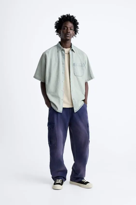 CARGO TROUSERS WITH CONTRAST TOPSTITCHING