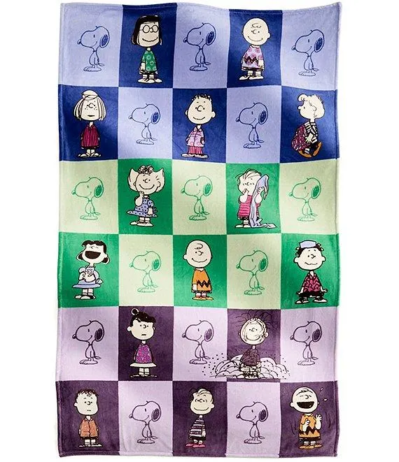 x Peanuts Plush Throw Blanket Wrap