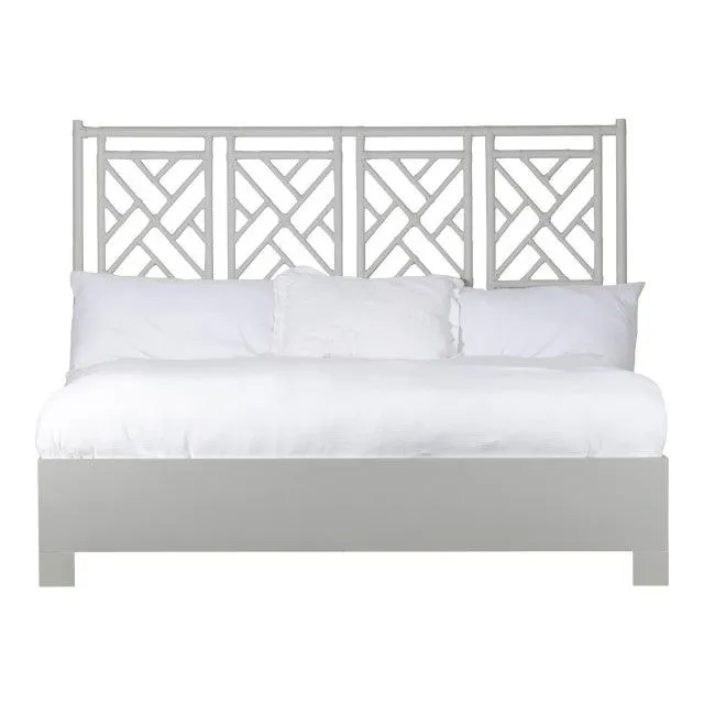 Chippendale Bed King - Light Gray