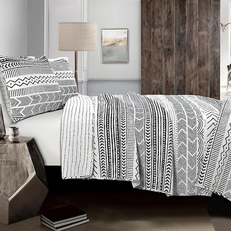 Lush Decor Black Geometric Reversible Full/Queen Quilt Cotton