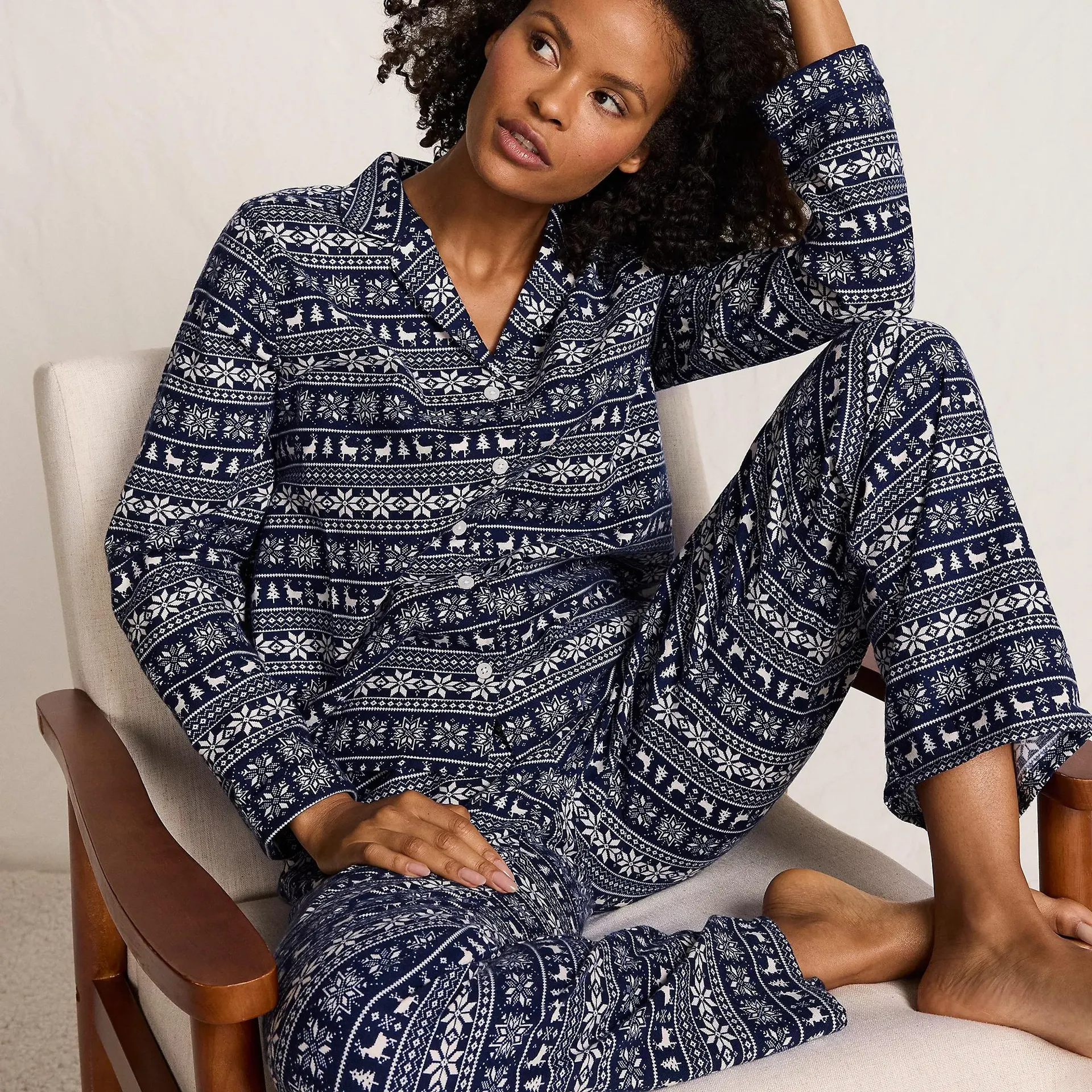 Women's Flannel 2 Piece Pajama Set - Long Sleeve Shirt and Pants