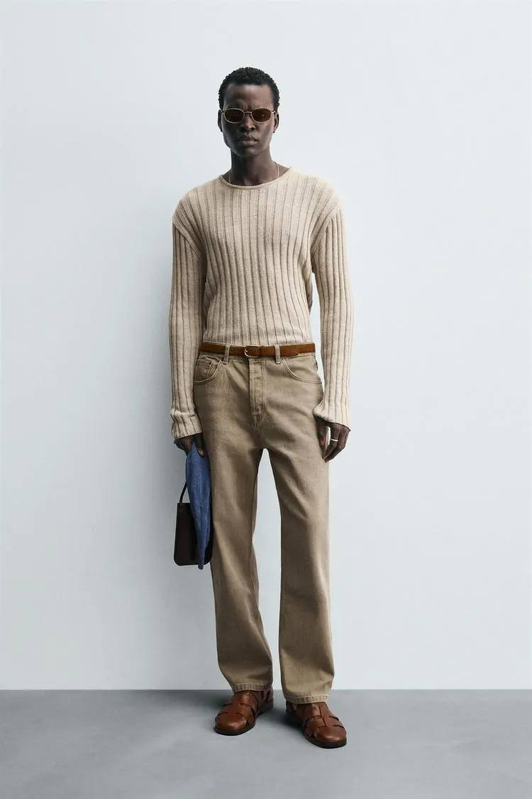LIGHTWEIGHT RIBBED SWEATER