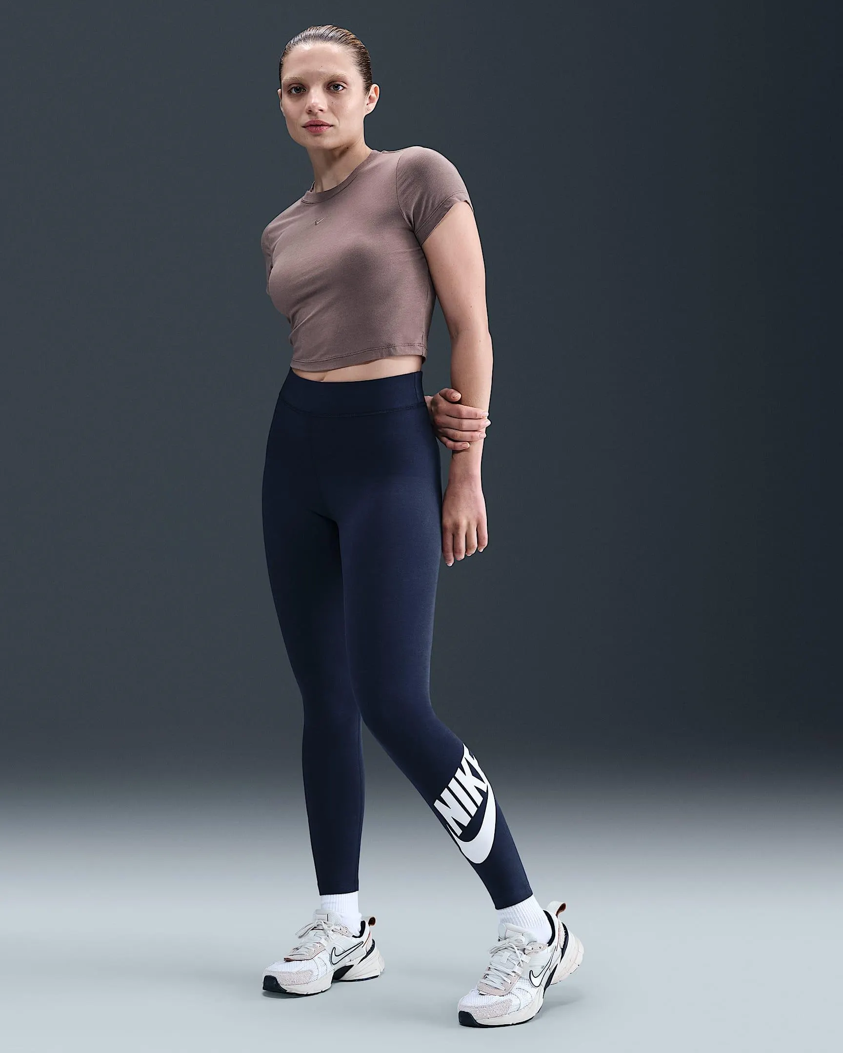 Nike Sportswear Classics