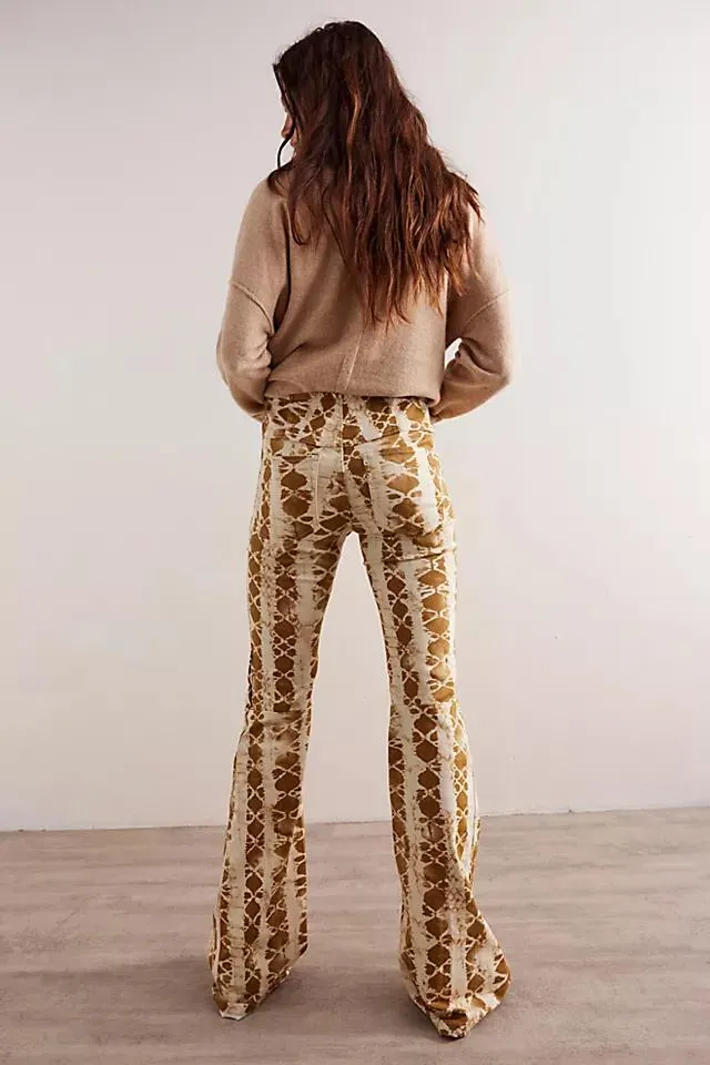 We The Free Penny Pull-On Printed Flare Jeans