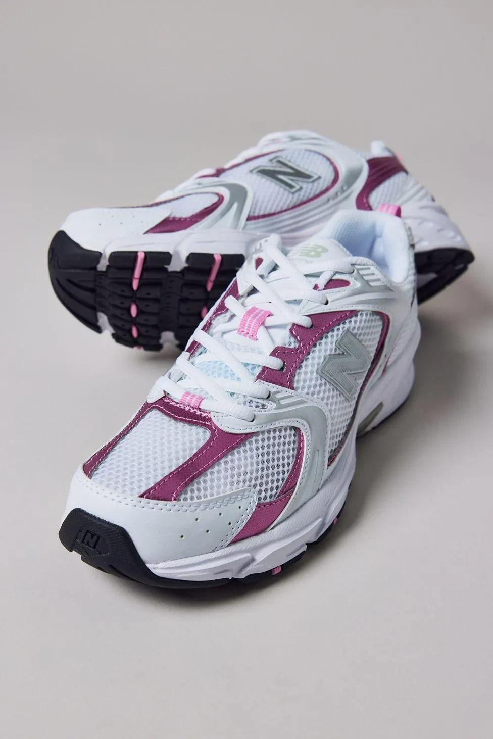 New Balance Women's Vintage-Style 530 Sneaker