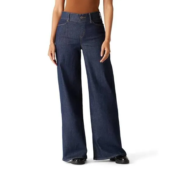 Levi Strauss Signature