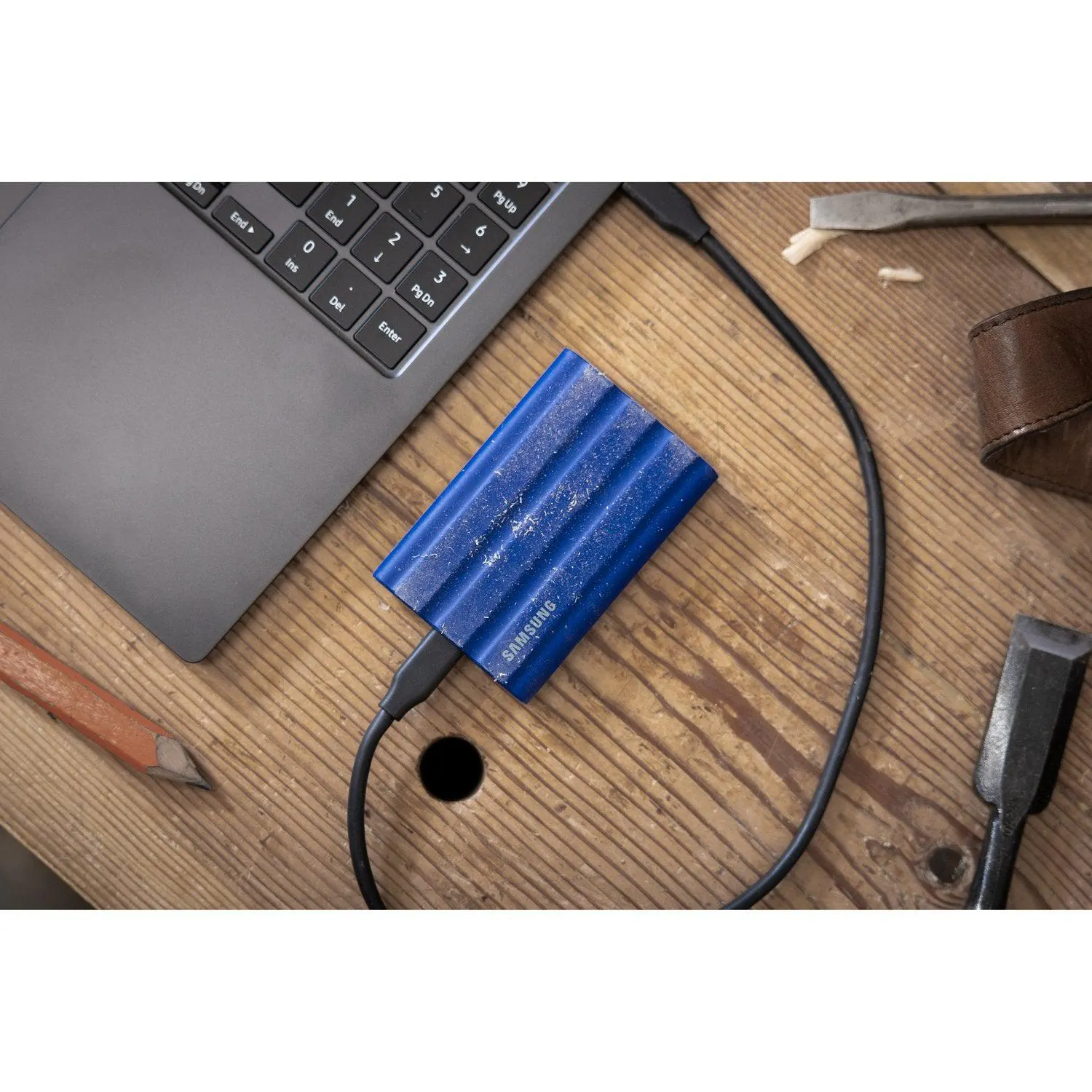 Samsung T7 Shield Portable Solid State Drive 1TB (MU-PE1T0K/AM) 2022 - Beige