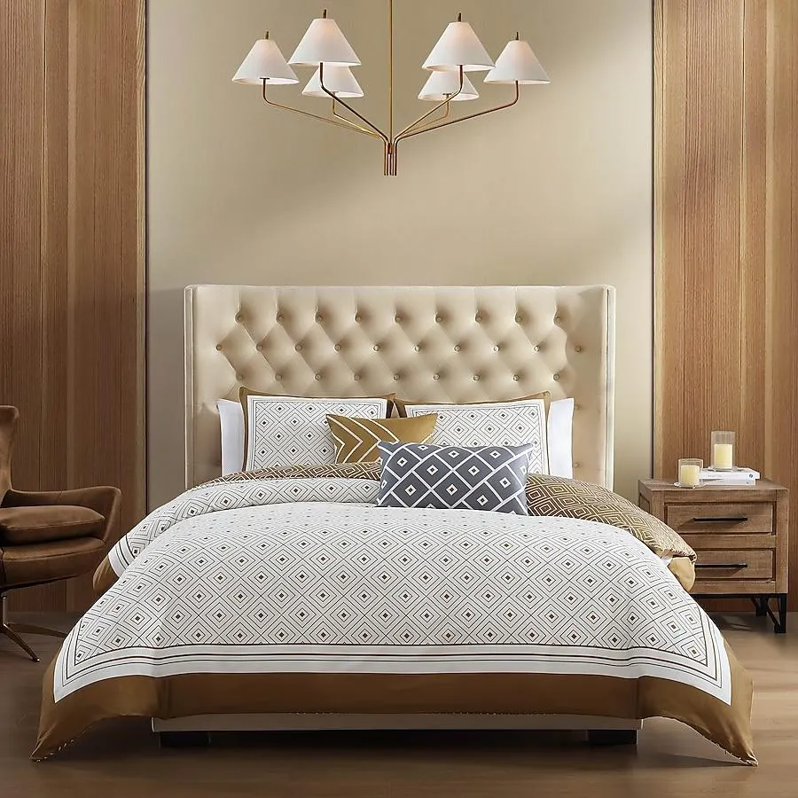 BEBEJAN Geometric Latte White Geometric Reversible King Comforter Cotton