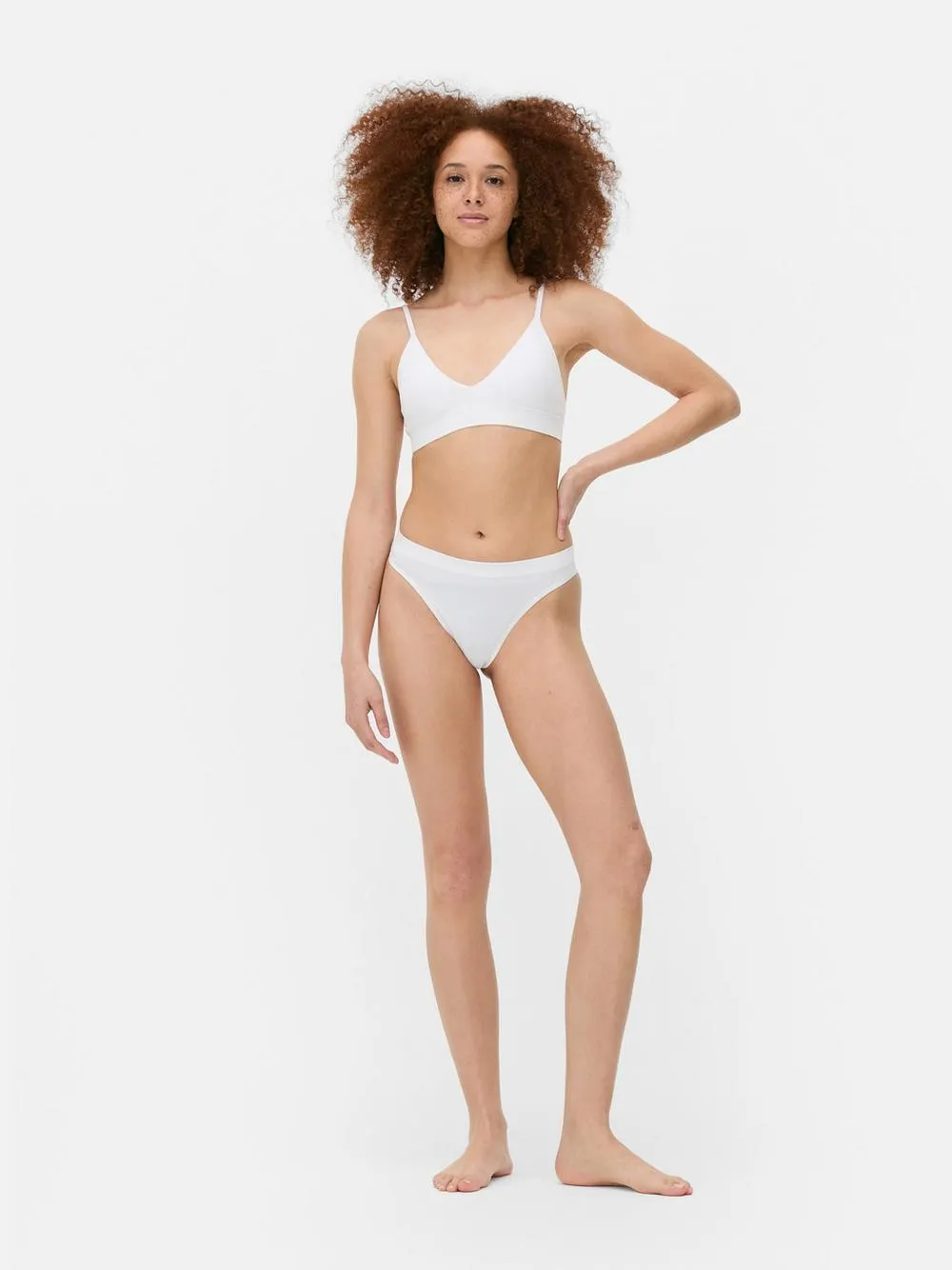 Seam-Free Triangle Underwear Set