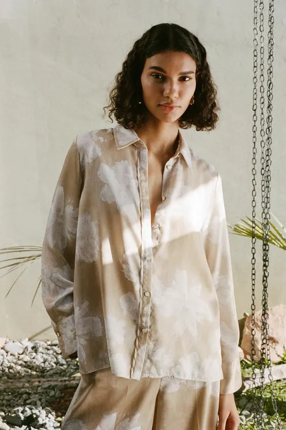 FLORAL PRINT SATIN EFFECT SHIRT