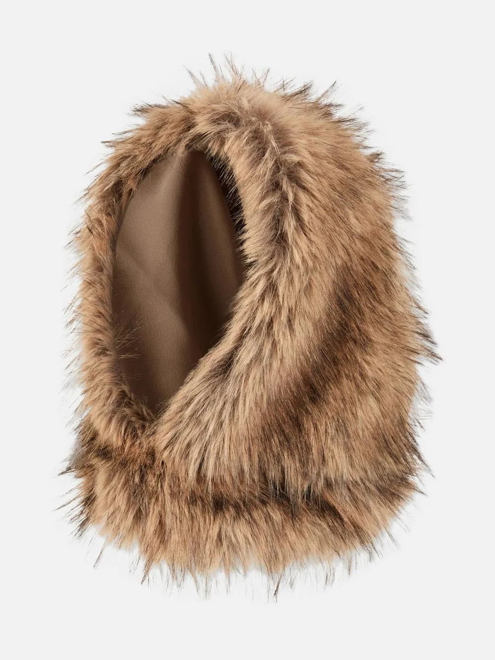 Paula Echevarría Faux Fur Hood