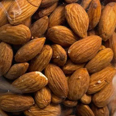 Raw Almonds