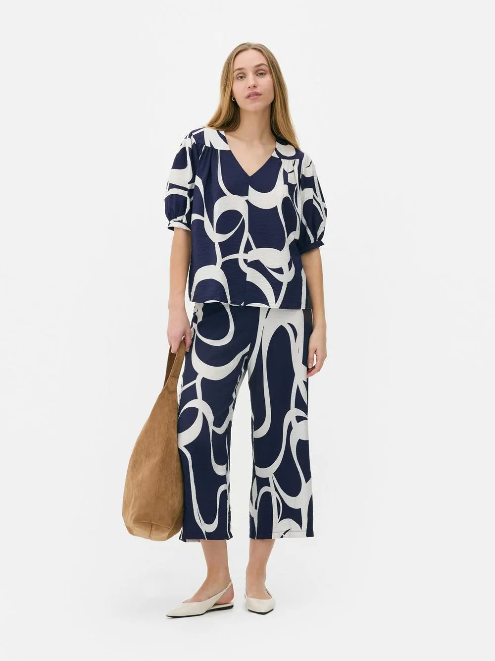 Patterned Short Sleeve Blouse