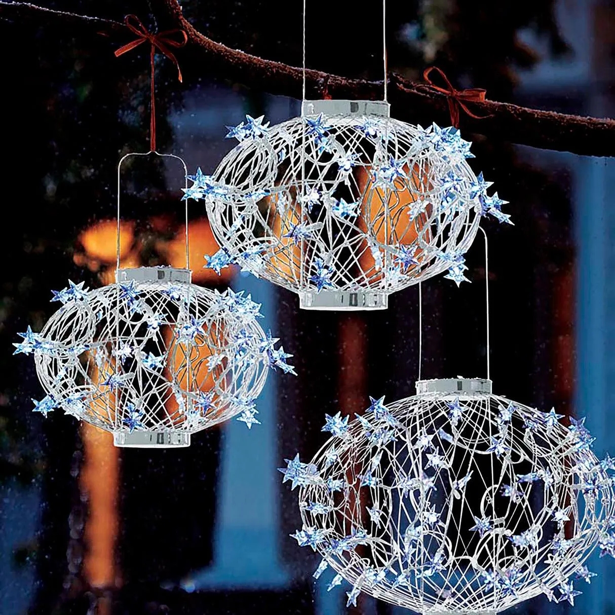 Set Of 3 White Solar Lanterns: 1 Large, 2 Small