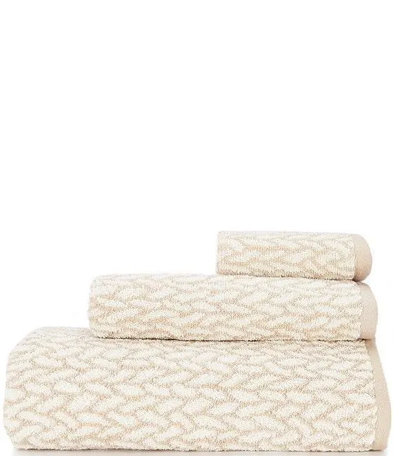 Sanders Basketweave Antimicrobial Bath Towels
