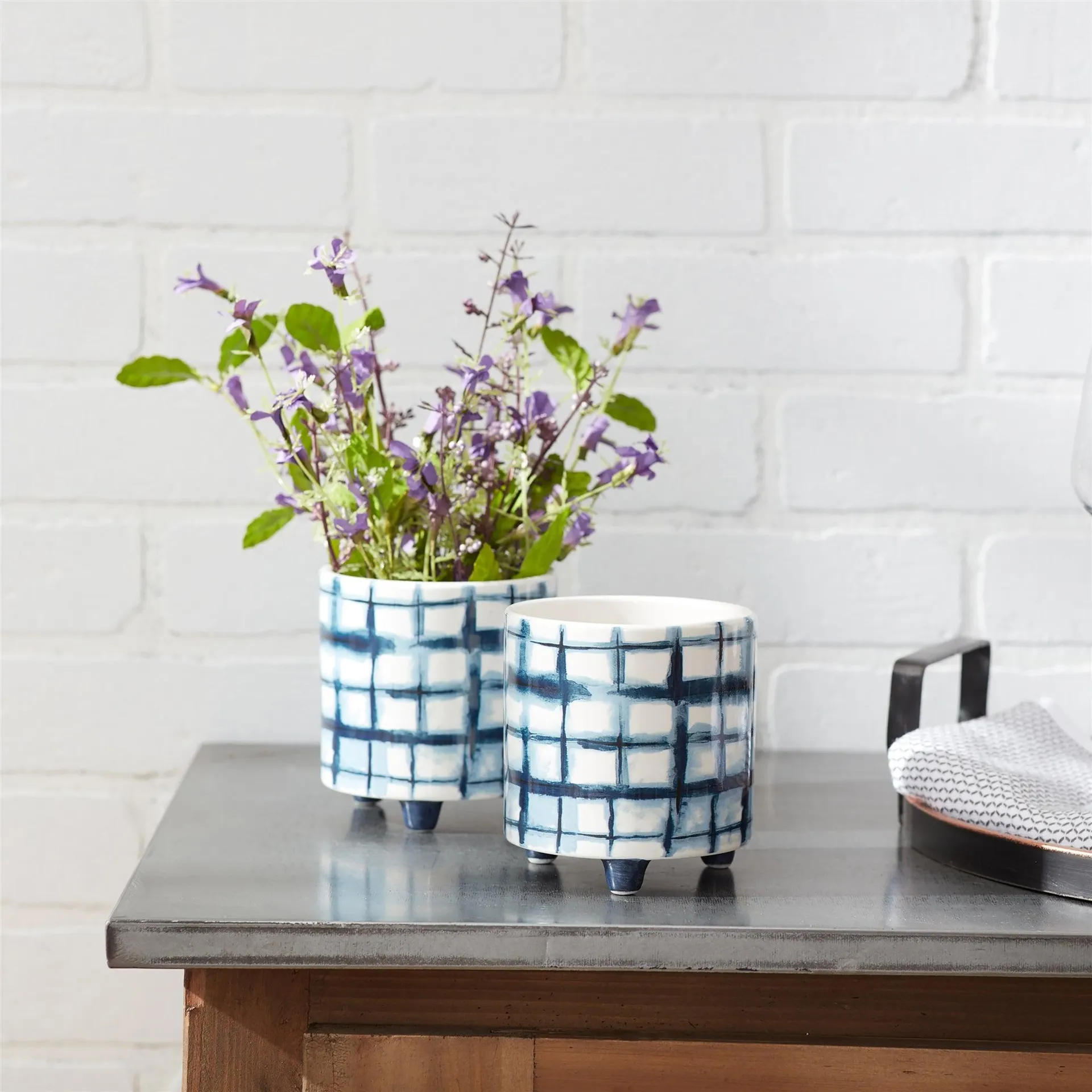 Tie-dye Design Footed Planter, Set of 2