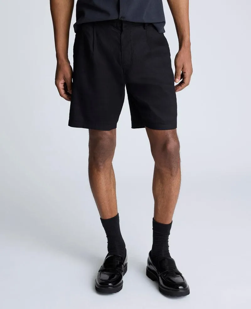 Performance Pleated Linen Short