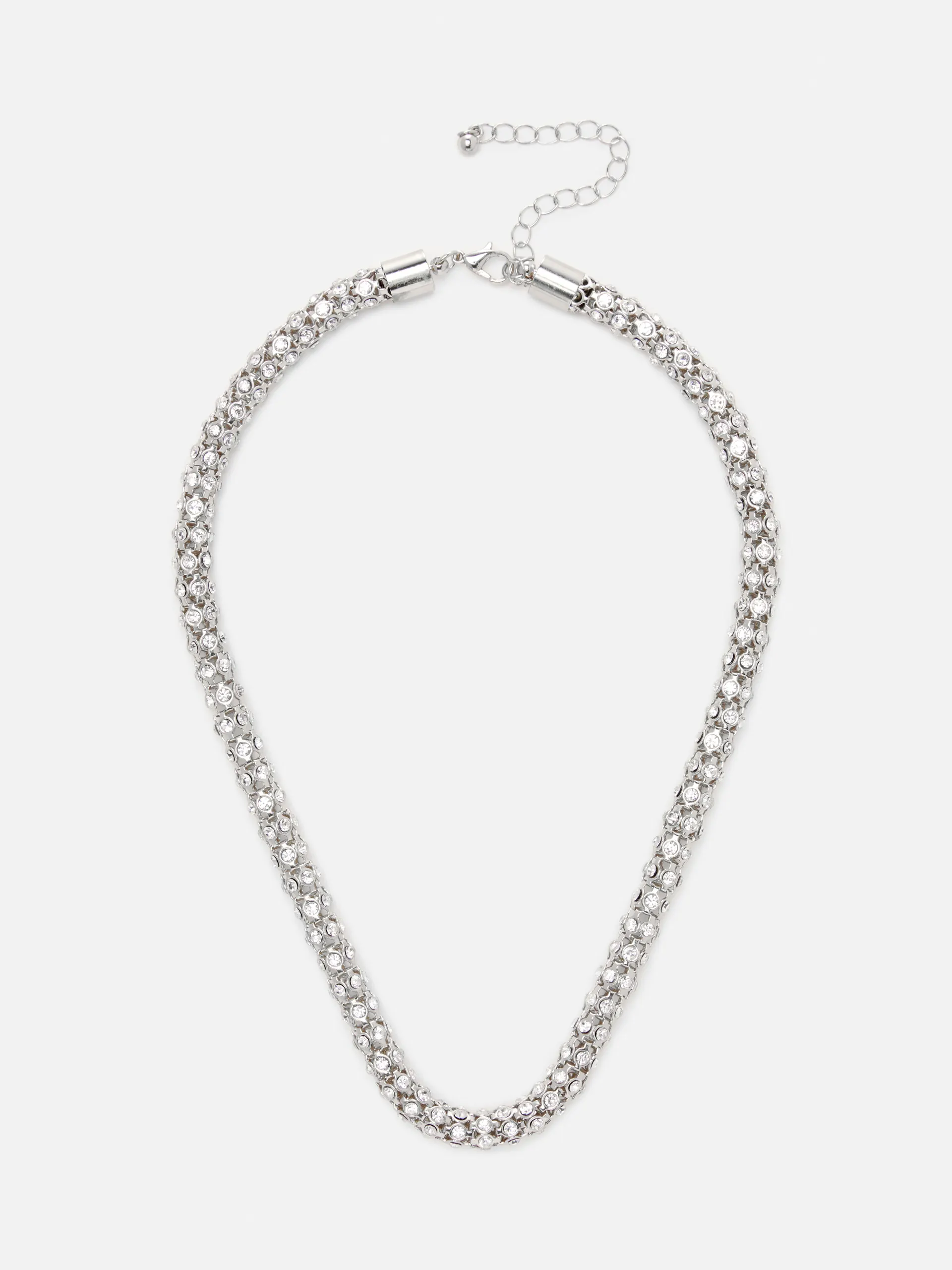 Colar corrente embelezada brilhantes