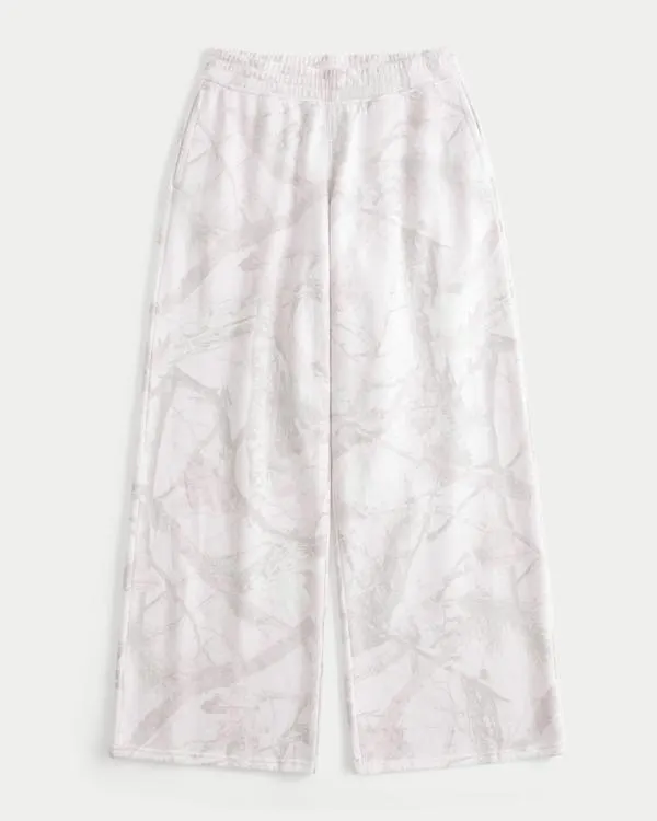 Camo Baggy Sweatpants