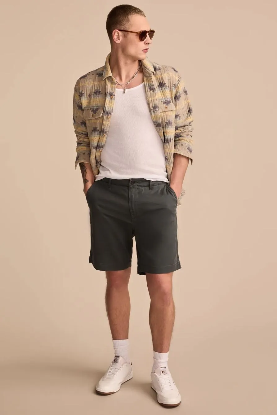 9 inch stretch twill short