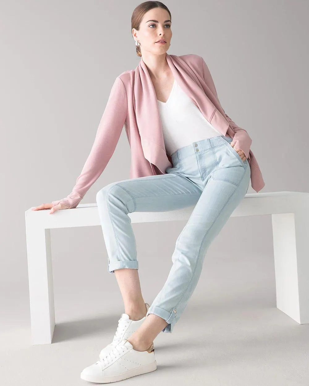 Mid-Rise Pret-a-Pedi Crop Pant