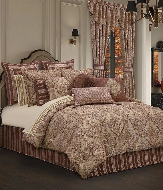 Lupita Woven Chenille Damask Oversized Comforter Set