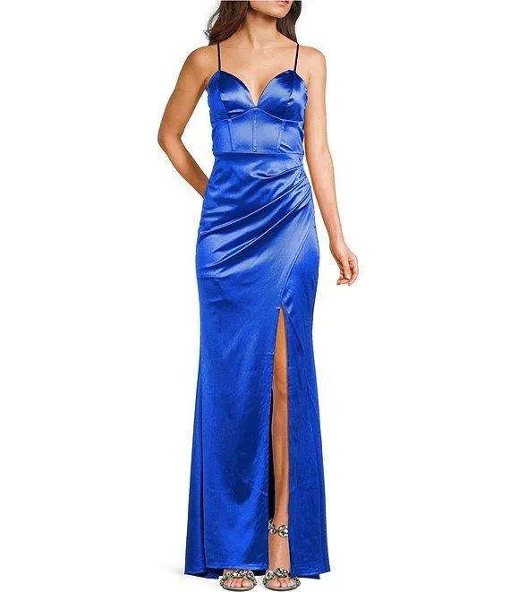 Sateen V-Neck Pleated Mermaid Gown