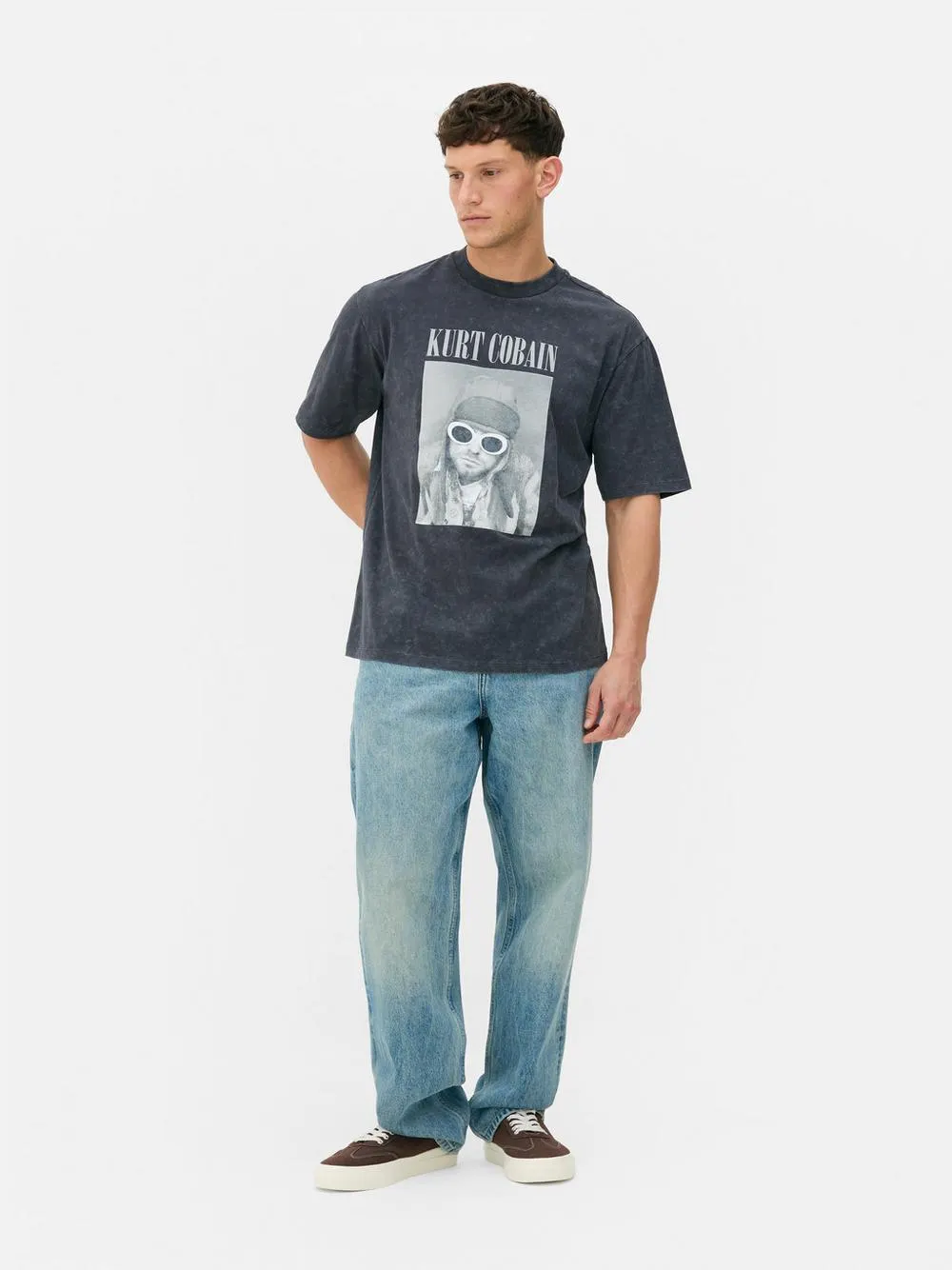 Camiseta gráfica con lavado ácido de Kurt Cobain