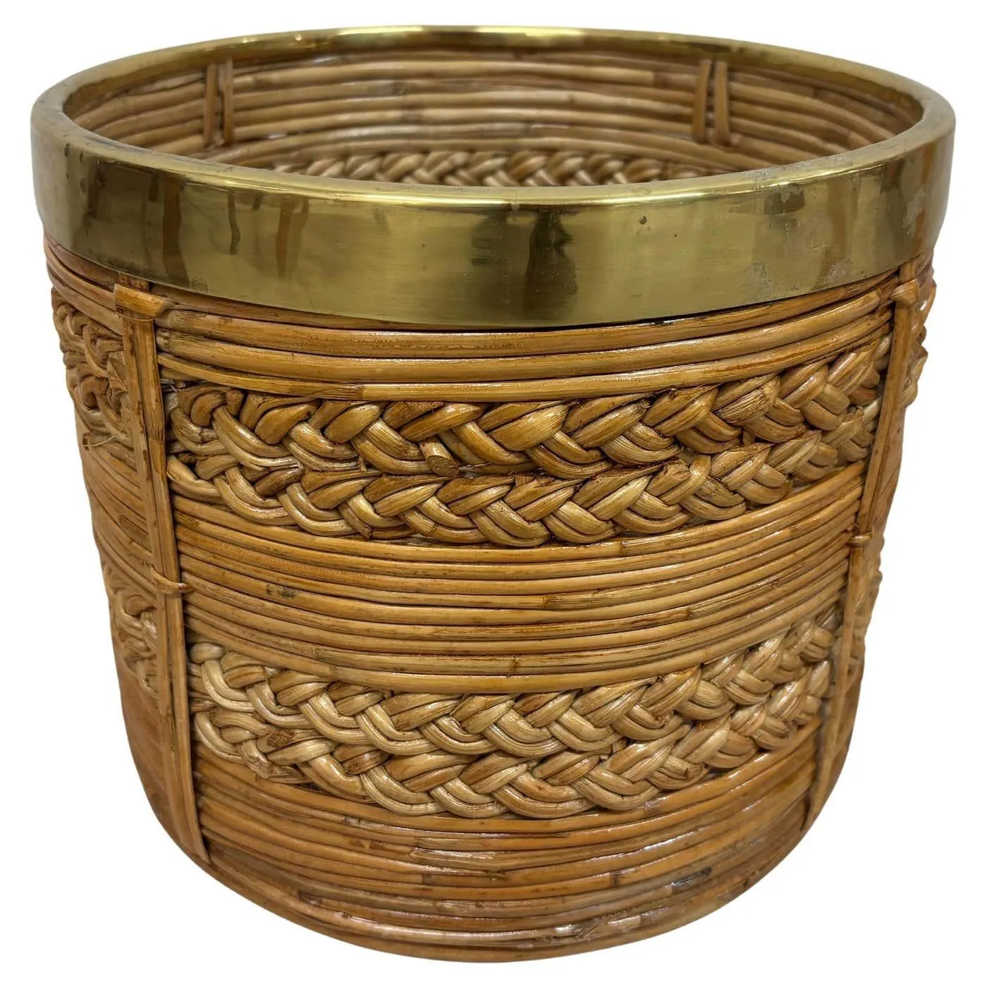 Mid-Century Rattan Basket / Planter with Brass decoration. From Italy 1960s