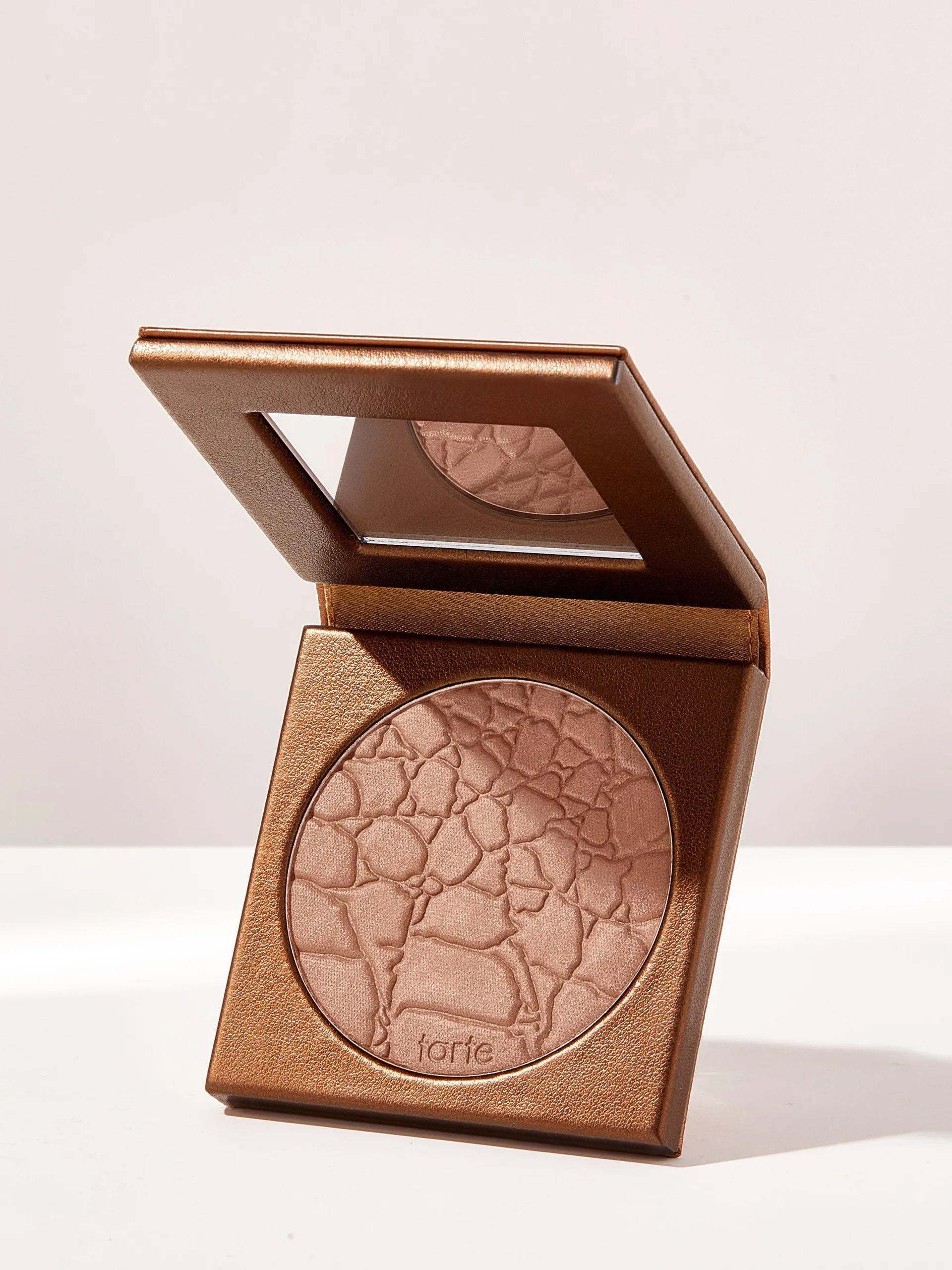 Amazonian clay waterproof bronzer