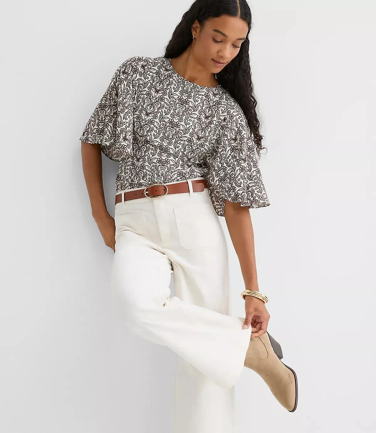 Lace Garden Cape Sleeve Top