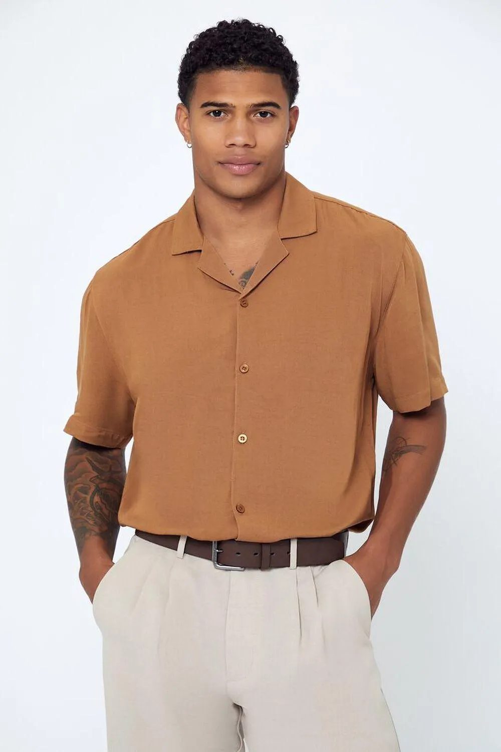 Cuban-Collar Short-Sleeve Shirt