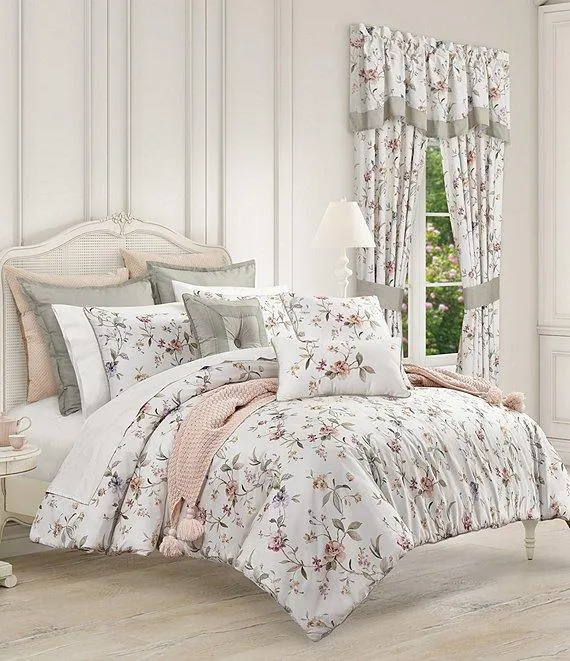 Clarice Floral Patterned Comforter Mini Set