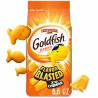 Goldfish Flavor Blasted Xtra Cheddar Cheese Crackers