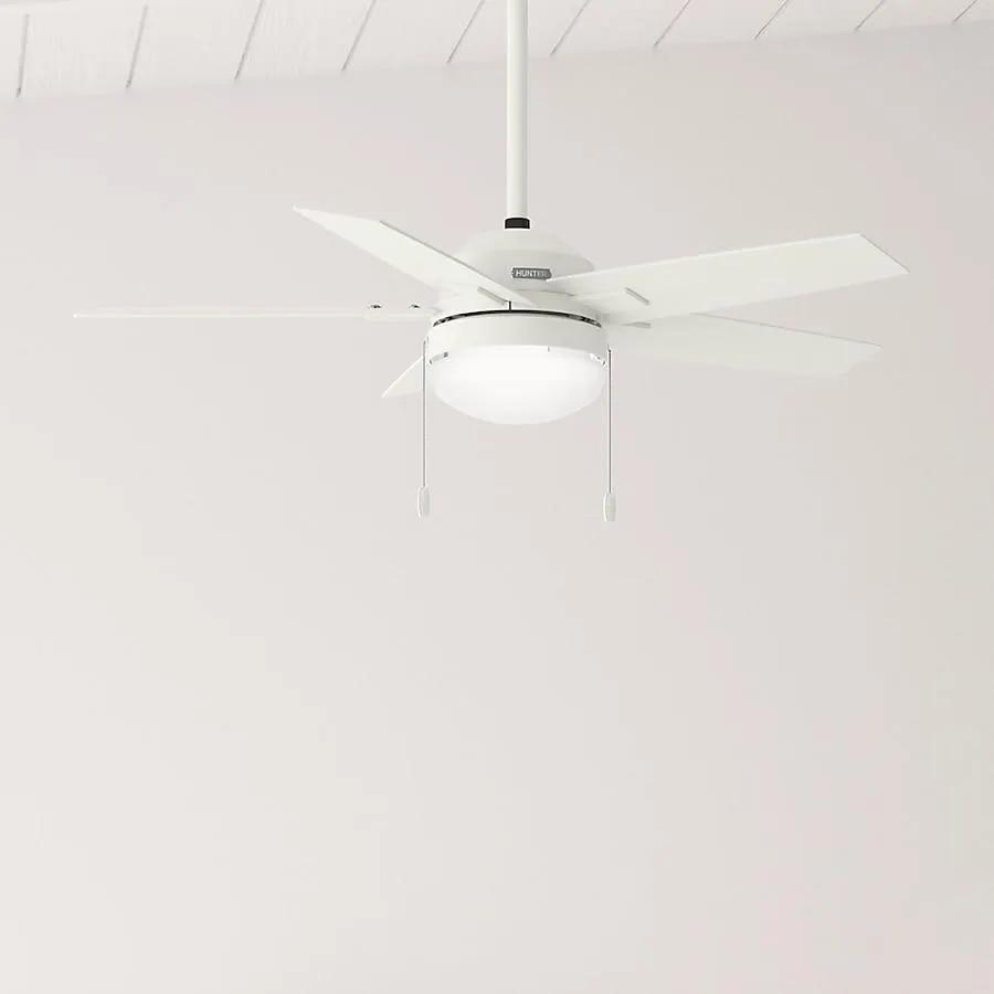 Hunter Khamsin 44-in Fresh White with Fresh White Blades Ceiling Fan With Light ( 5 -Blade )