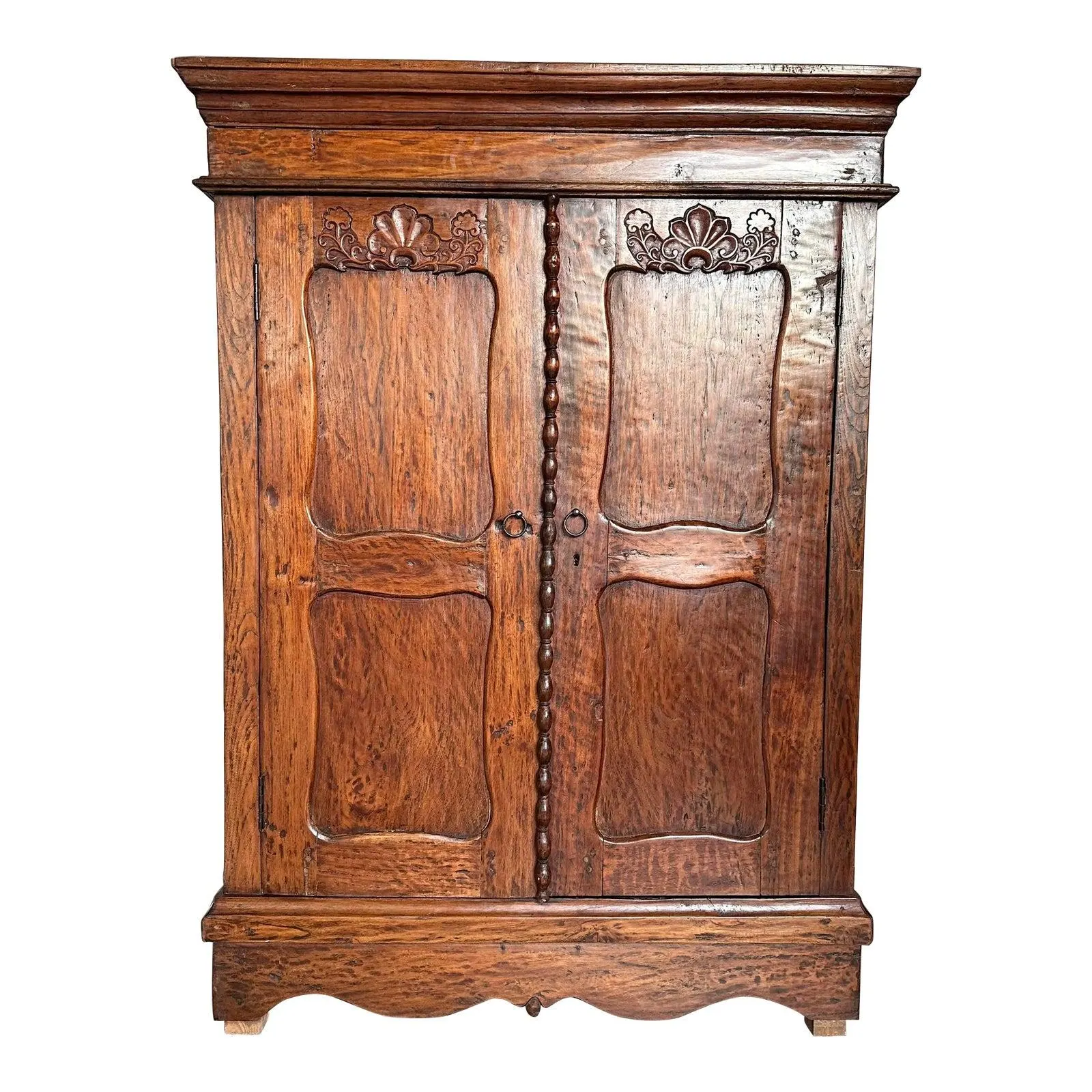 Antique Oak Handcrafted Cupboard Late 17th-Early 18th Century