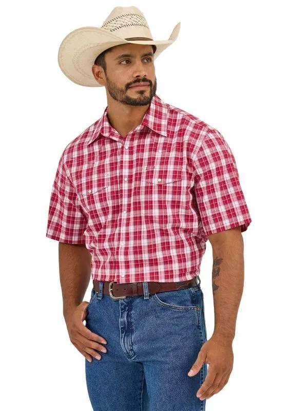 Wrangler Mens Red Classic Fit Wrinkle Resist Short Sleeve Shirt