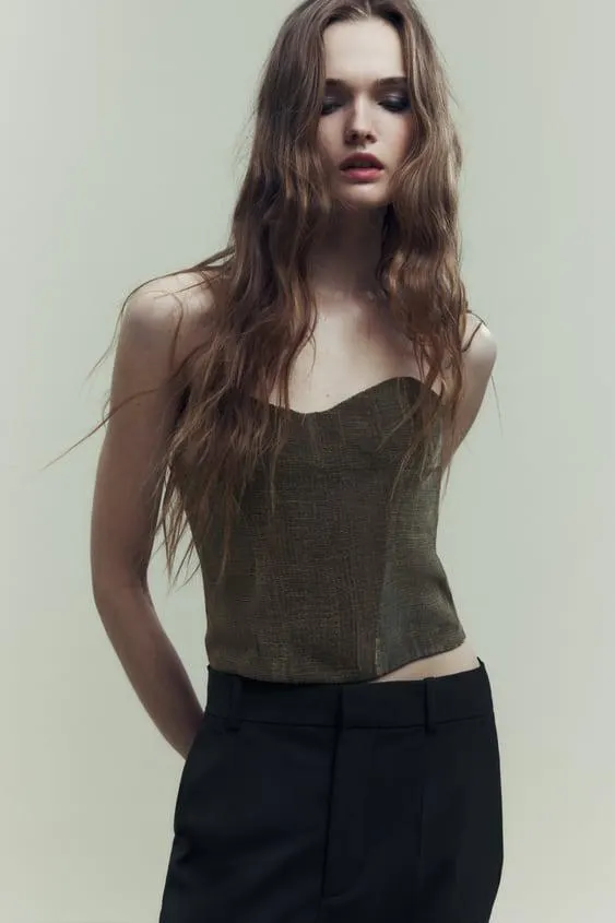 CORSÉ ARRUGADO ESCOTE CORAZÓN