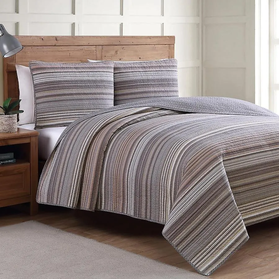 Estate Collection Taj 3 -Piece Neutrals Full/Queen Quilt Set