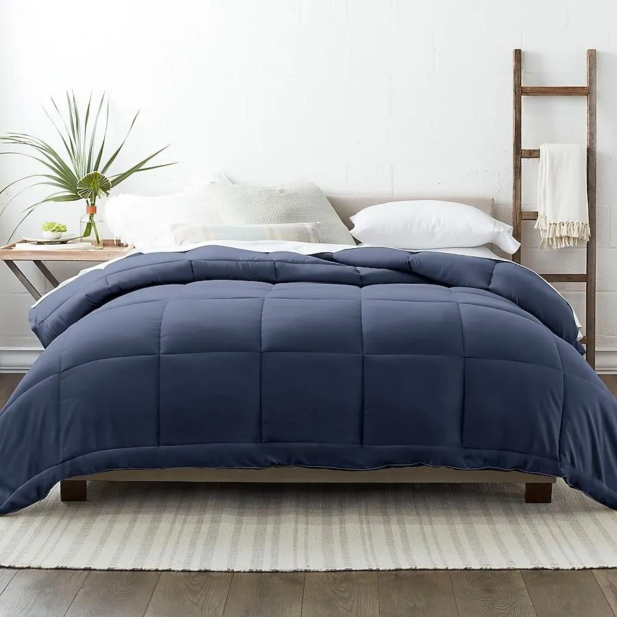 Ienjoy Home Home Navy Solid Full/Queen Comforter with ( Down Alternative Fill )