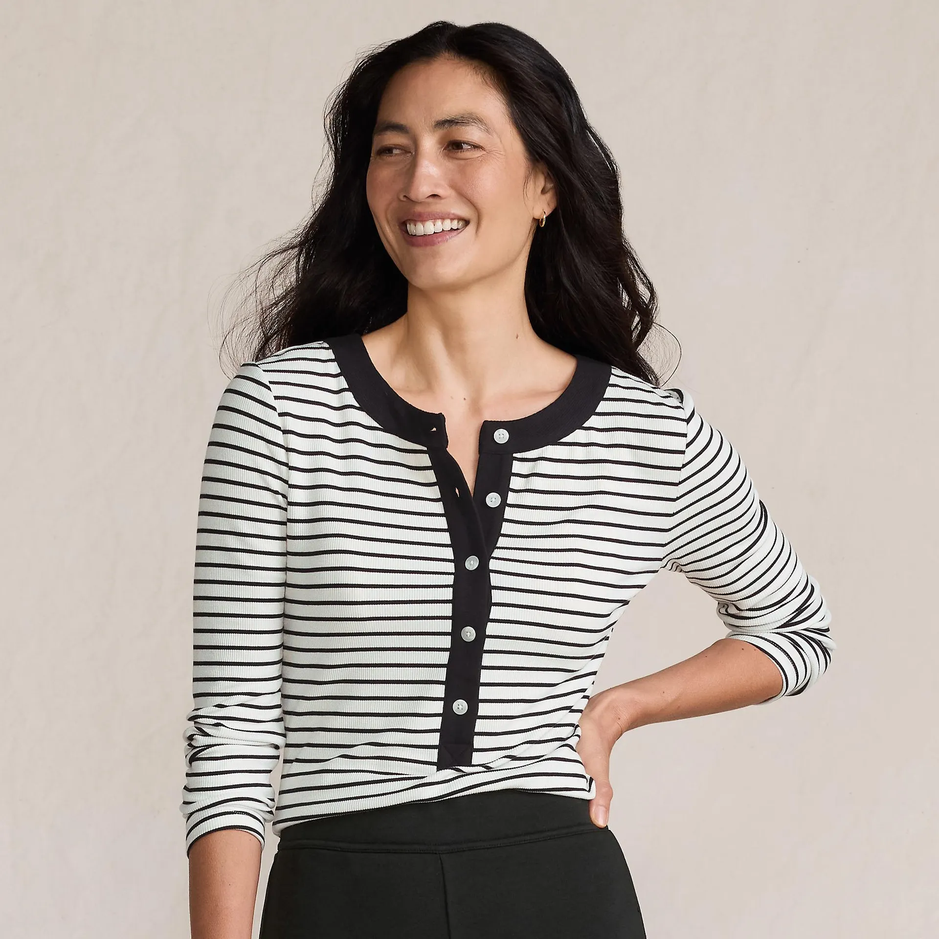 Women's Drapey Rib Fitted Long Sleeve Henley T-Shirt