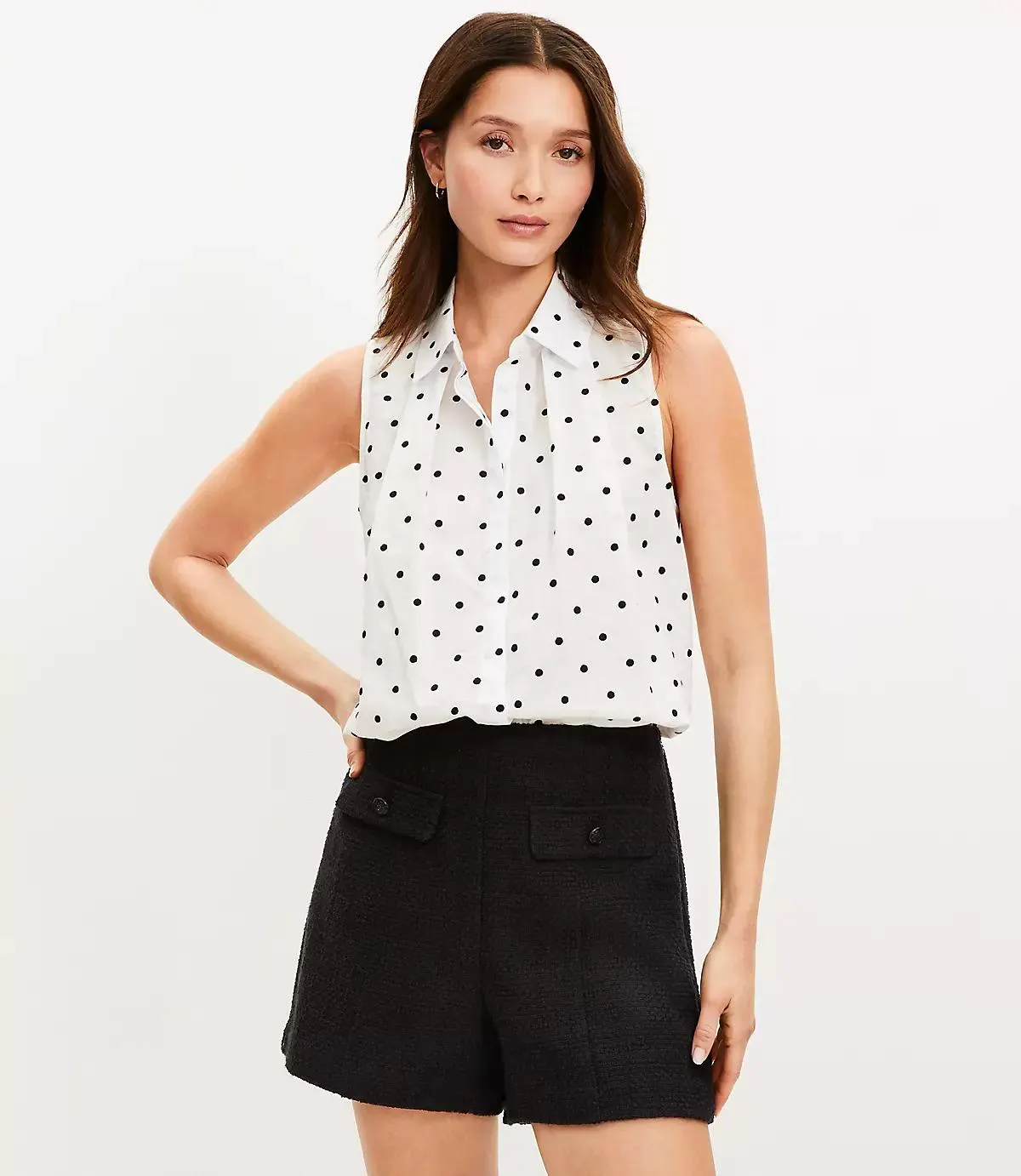 Dotted Pleated Sleeveless Shirt