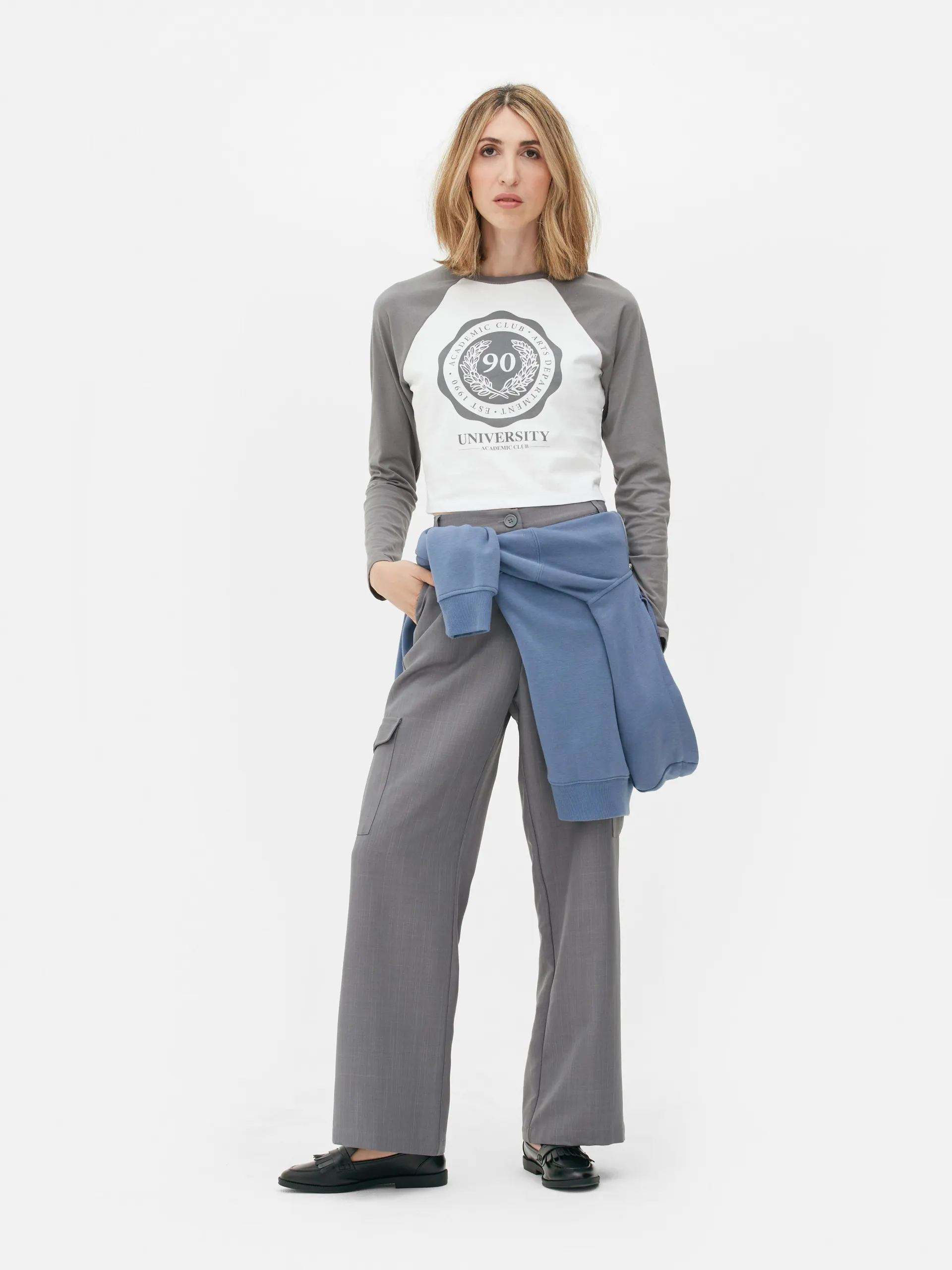 Korte college-top met lange mouwen